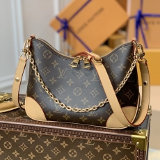 LV Hobo Bags